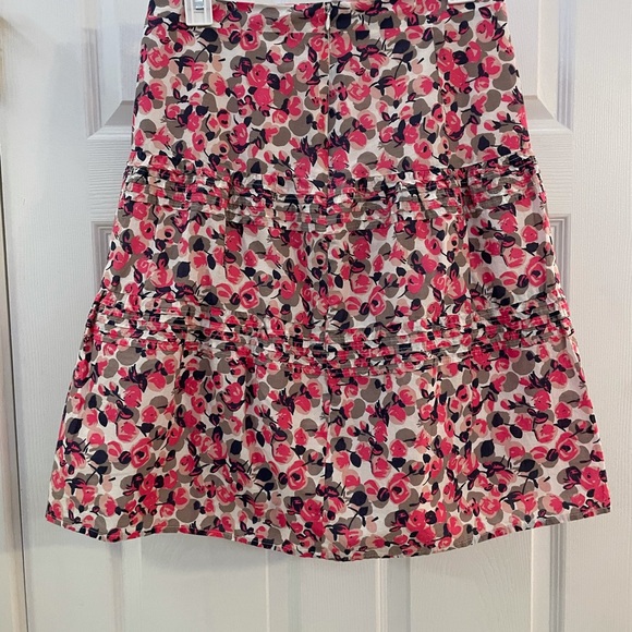 Boden 4R knee length skirt - Picture 6 of 6